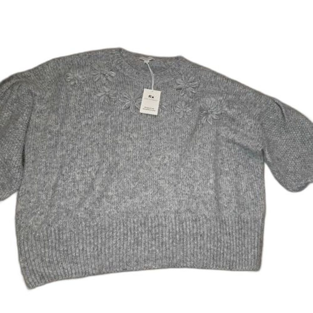 Free Assembly Grey Floral Knit Puffed Sleeve Sweater 3X